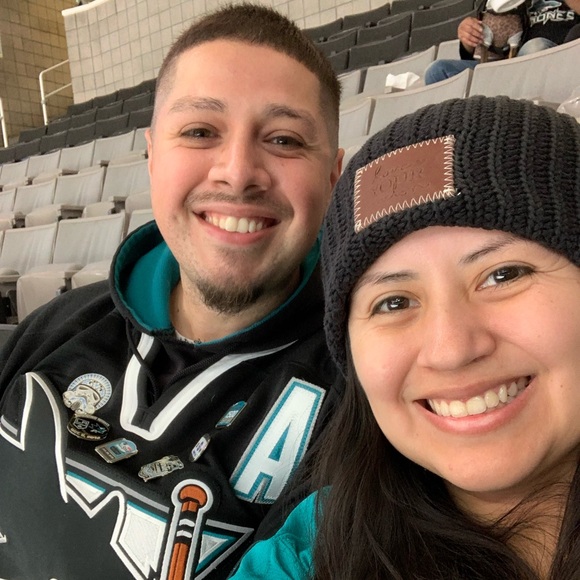 Meet your Posher, Adrianna B. - Picture 7 of 12